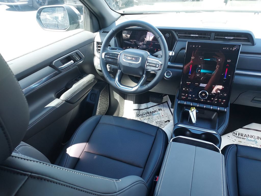 New 2026 GMC Terrain Elevation w/ Elevation Premium Package AWD/4WD image 15