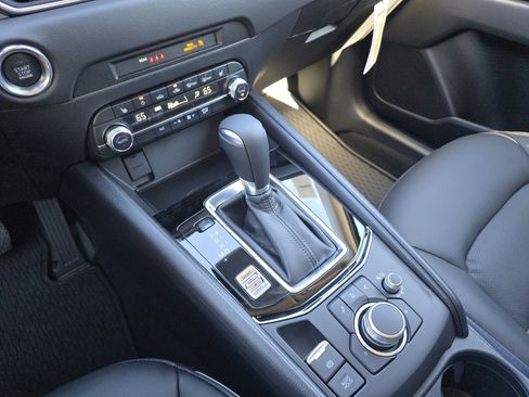 New 2025 MAZDA CX-5 AWD 2.5 S w/ Select Package image 13