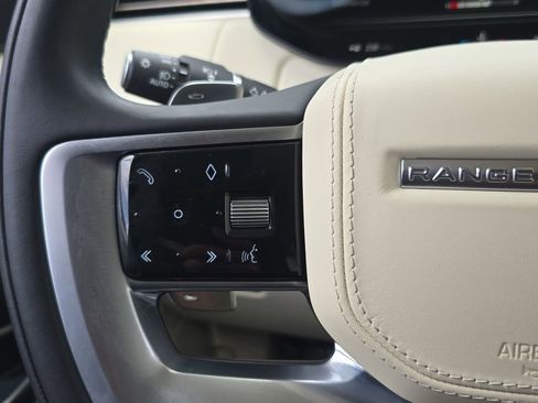 Certified 2023 Land Rover Range Rover SE AWD/4WD image 18