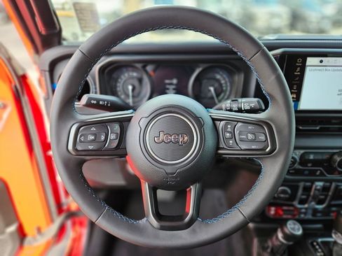 Used 2024 Jeep Wrangler Unlimited Rubicon 4xe image 22