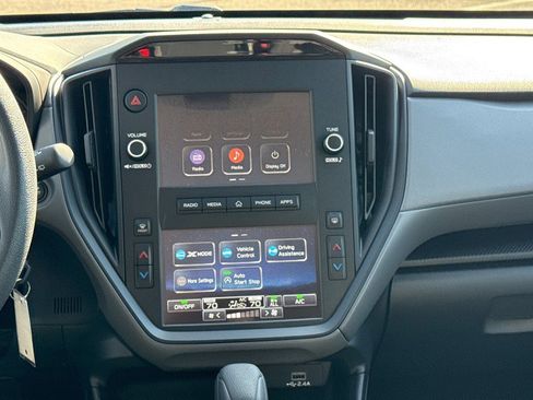 New 2025 Subaru Crosstrek 2.0i image 11
