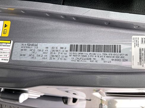 Used 2018 Jeep Wrangler Unlimited Rubicon image 34