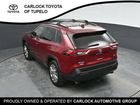 Used 2019 Toyota RAV4 XLE Premium image 38