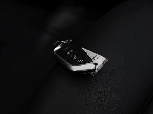 Used 2020 BMW 330i Sedan w/ Convenience Package RWD image 56