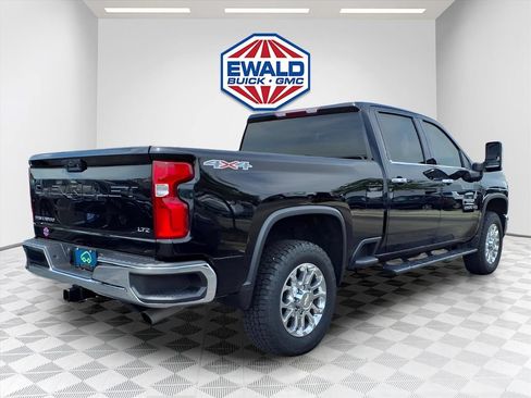 Certified 2024 Chevrolet Silverado 2500 LTZ w/ LTZ Convenience Package AWD/4WD image 3