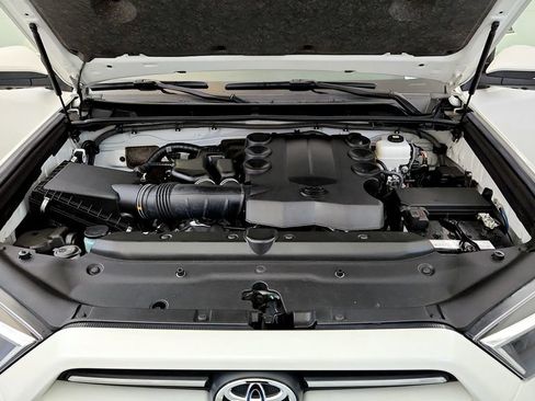 Certified 2023 Toyota 4Runner Limited AWD/4WD image 14