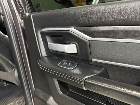 Used 2024 RAM 3500 Big Horn w/ Night Edition image 70