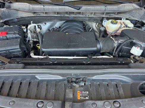 Used 2022 Chevrolet Silverado 1500 ZR2 w/ Technology Package AWD/4WD image 24