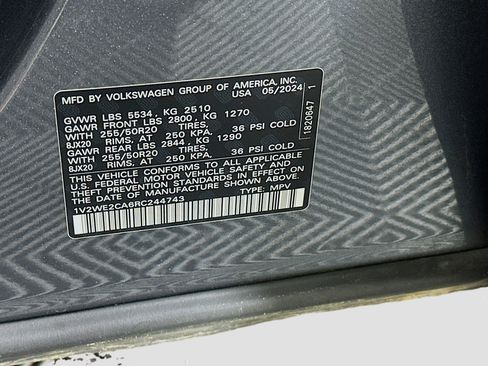 Used 2024 Volkswagen Atlas Cross Sport SE w/ Black Wheel Package FWD image 12