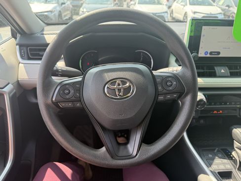 Certified 2025 Toyota RAV4 XLE AWD/4WD image 7