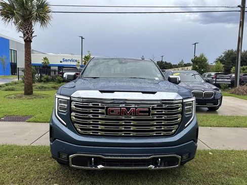 Used 2025 GMC Sierra 1500 Denali AWD/4WD image 2