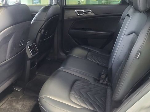 Used 2024 Kia Sportage X-Line w/ X-Line Premium Package AWD/4WD image 10