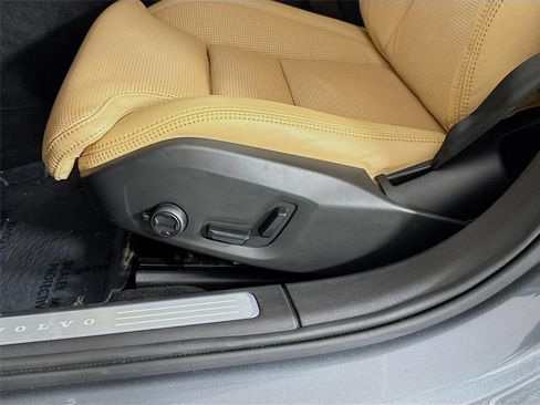Used 2017 Volvo S90 T6 Inscription w/ Vision Package AWD/4WD image 21