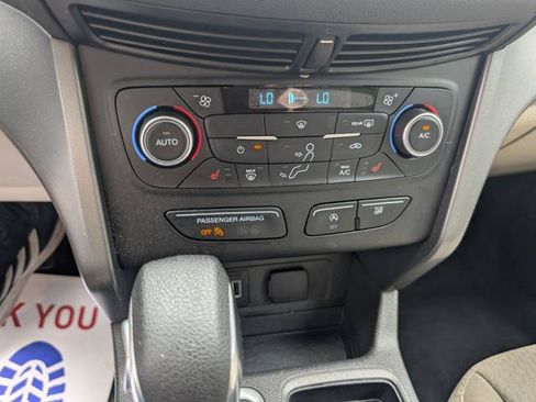 Used 2018 Ford Escape SE FWD image 9