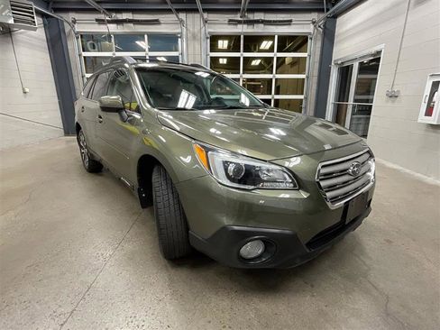 Used 2015 Subaru Outback 3.6R Limited image 7