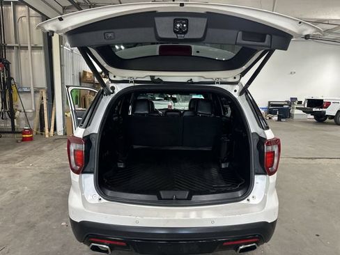 Used 2016 Ford Explorer Sport AWD/4WD image 25
