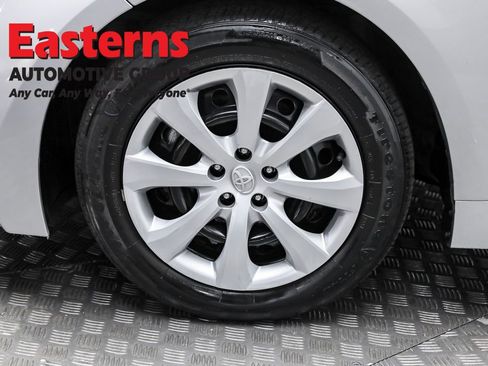 Used 2024 Toyota Corolla LE image 31