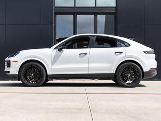 Certified 2024 Porsche Cayenne Coupe video 2