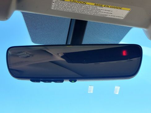 Used 2020 Subaru Ascent Limited w/ Technology Package image 30