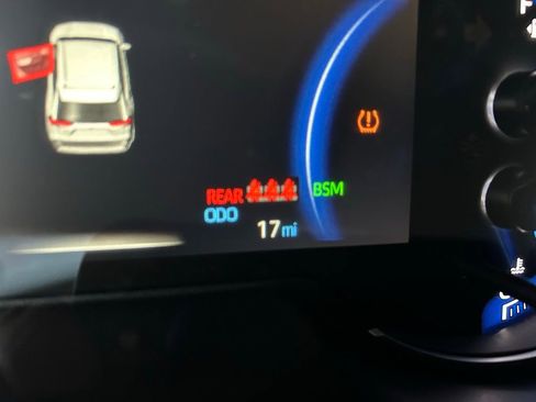 Used 2025 Toyota RAV4 XLE w/ Convenience Package image 15