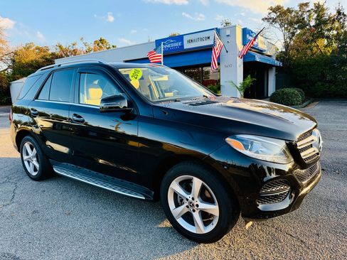 Used 2018 Mercedes-Benz GLE 350 4MATIC w/ Premium 1 Package image 11