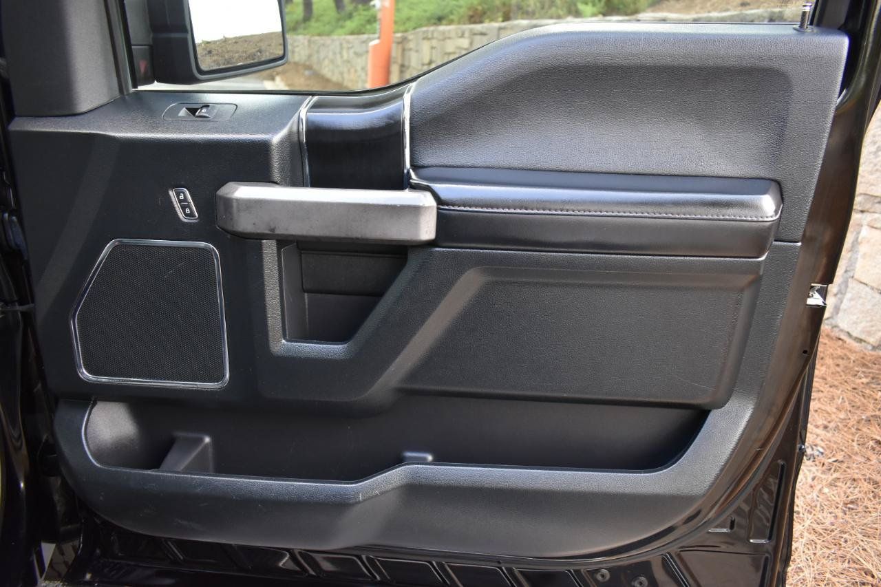 Used 2018 Ford F150 Platinum w/ Equipment Group 701A Luxury AWD/4WD image 40