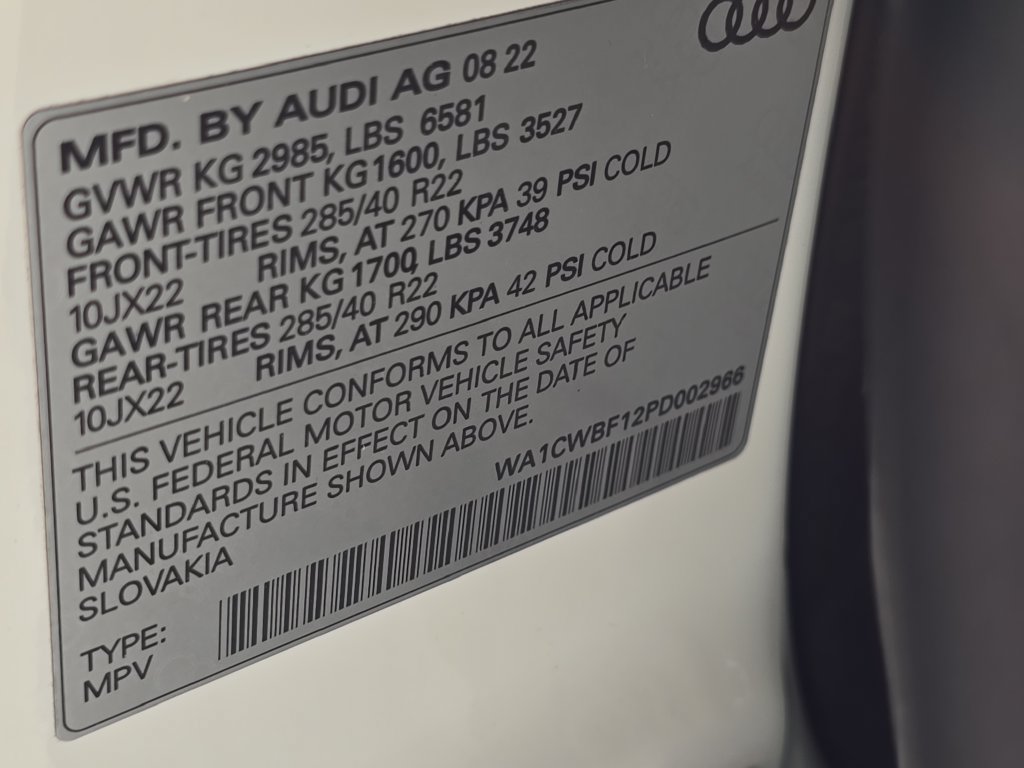 Used 2023 Audi SQ8 Prestige AWD/4WD image 38