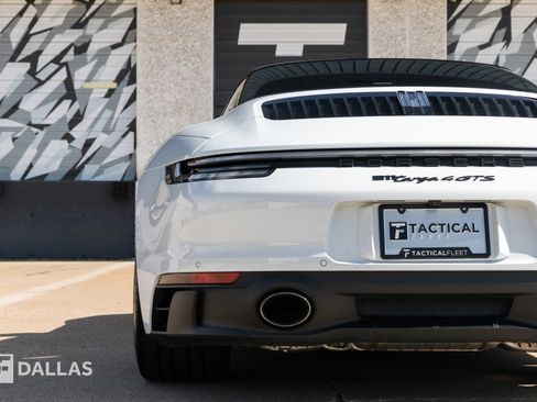 Used 2022 Porsche 911 Targa 4 GTS image 16