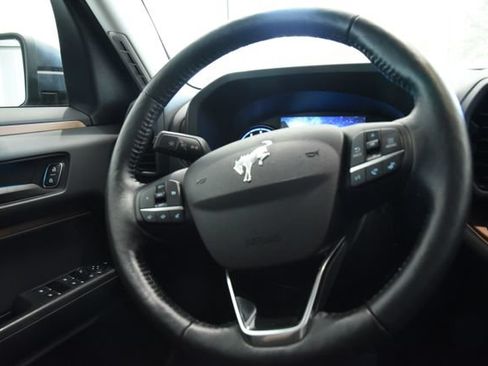 Used 2022 Ford Bronco Sport Outer Banks w/ Tech Package AWD/4WD image 13