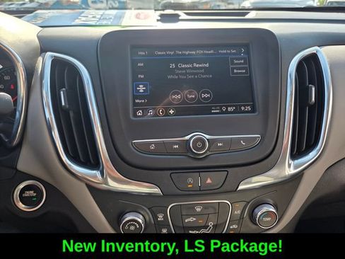 Used 2023 Chevrolet Equinox LS w/ LS Convenience Package FWD image 22