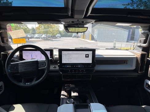 Used 2024 GMC Hummer EV 3X w/ LPO, Illumination Package AWD/4WD image 23