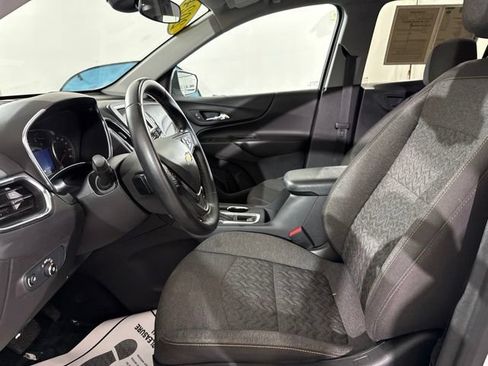 Used 2024 Chevrolet Equinox LT AWD/4WD image 18