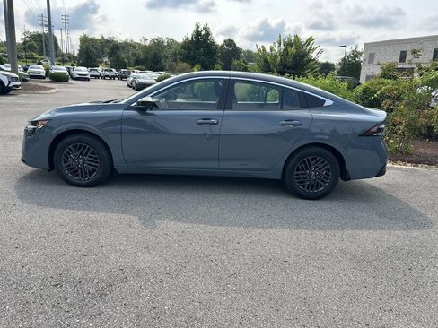 New 2026 Nissan Sentra SV w/ SV Convenience Package FWD image 4