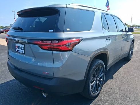 Used 2023 Chevrolet Traverse RS w/ LPO, Floor Liner Package AWD/4WD image 6