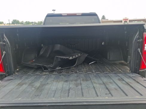 Used 2022 Chevrolet Silverado 1500 RST AWD/4WD image 29