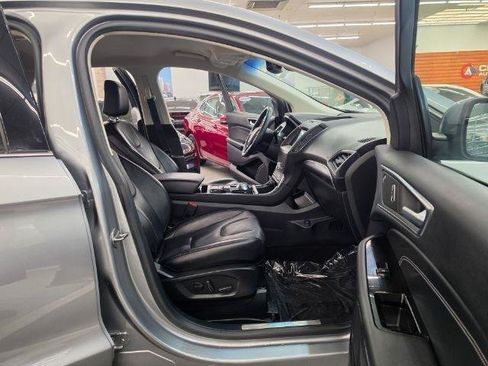 Used 2020 Ford Edge Titanium w/ Cargo Accessory Package FWD image 10