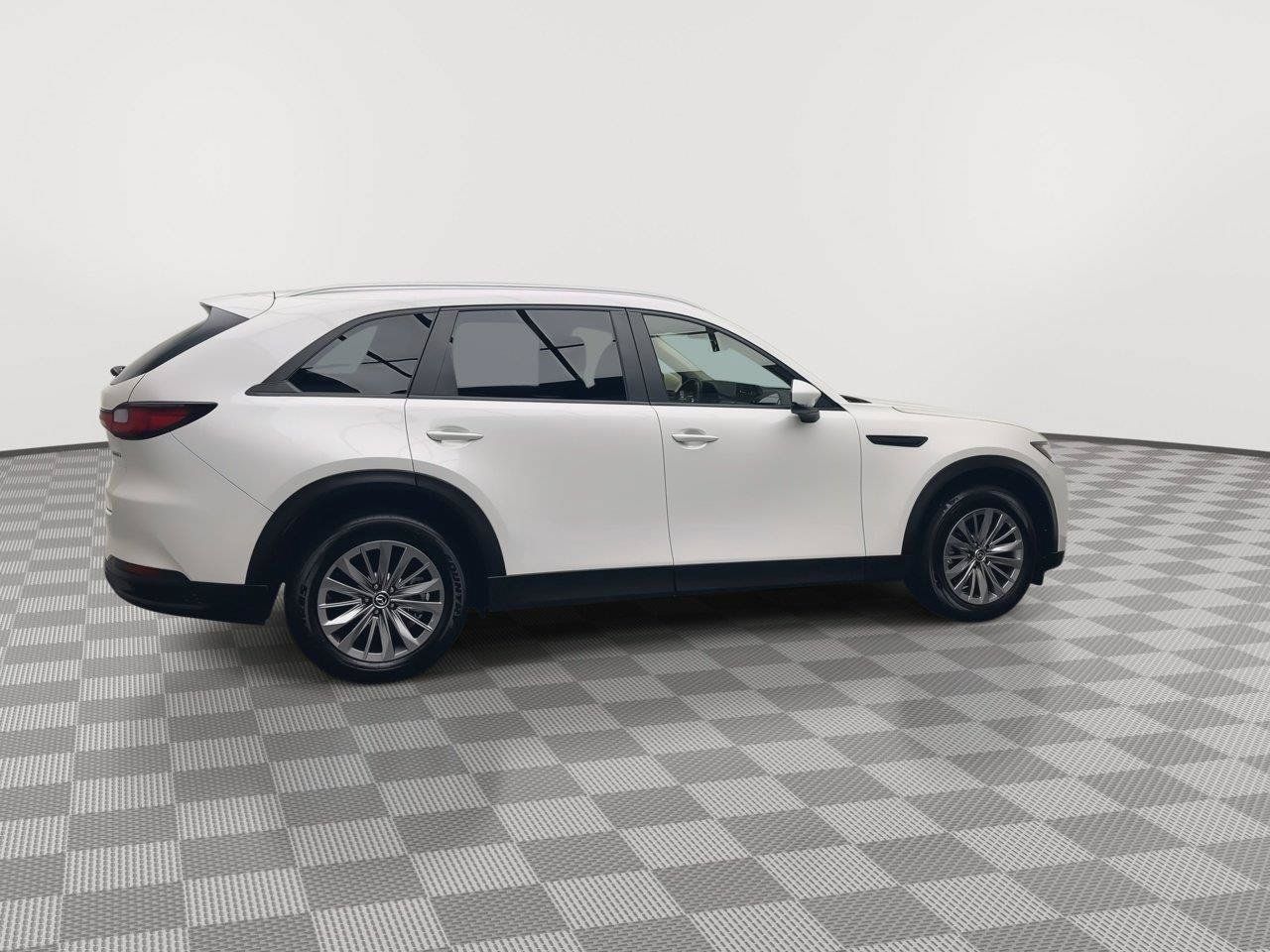 Used 2024 MAZDA CX-90 3.3 Turbo w/ Select Package AWD/4WD image 40