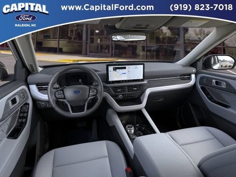 New 2026 Ford Explorer Platinum w/ LUX Leather Package AWD/4WD image 9