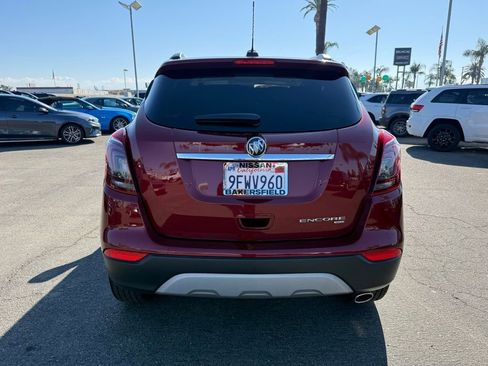 Used 2022 Buick Encore Preferred w/ Safety Package AWD/4WD image 5