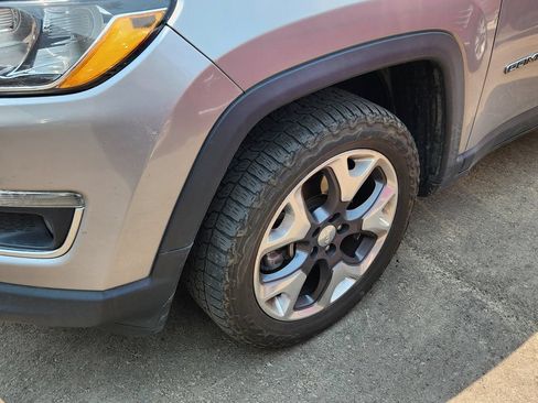 Used 2020 Jeep Compass Limited AWD/4WD image 6