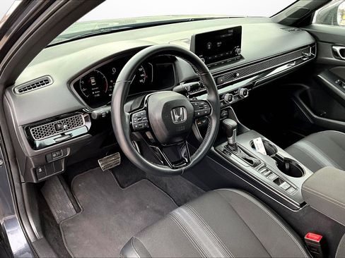 Used 2025 Honda Civic Sport image 20
