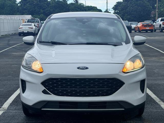 Used 2020 Ford Escape SE FWD image 12