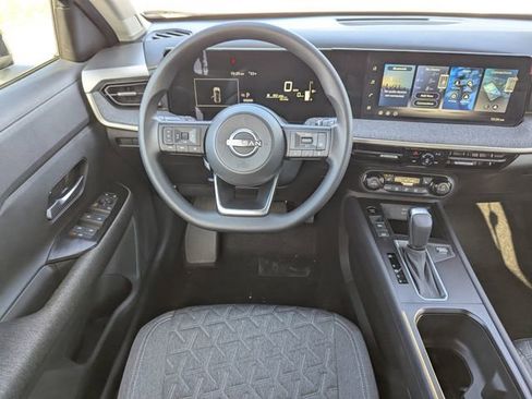 New 2026 Nissan Kicks SV w/ SV Premium Package image 15