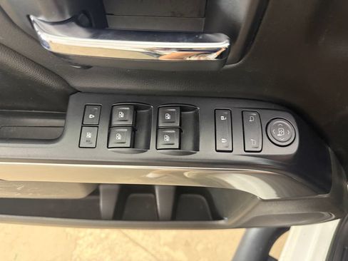 Used 2016 Chevrolet Silverado 1500 LTZ Z71 w/ LTZ Plus Package AWD/4WD image 10