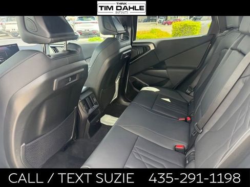 Used 2025 BMW X3 xDrive30i w/ Premium Package AWD/4WD image 16