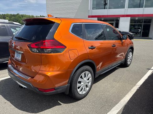 Used 2017 Nissan Rogue S FWD image 10