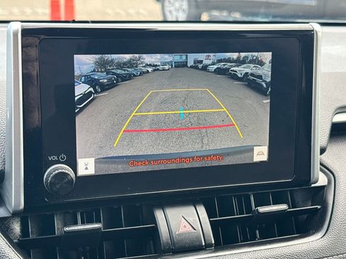 Used 2023 Toyota RAV4 LE image 23