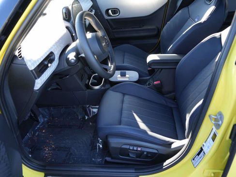 Used 2025 MINI Cooper S image 13