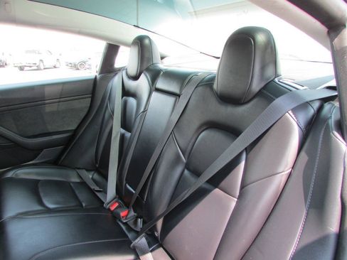 Used 2023 Tesla Model 3 Standard Range RWD image 26