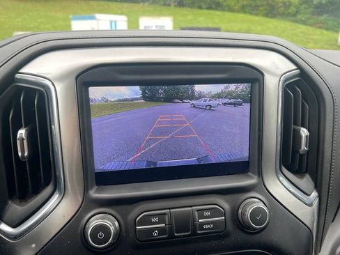 Used 2020 Chevrolet Silverado 2500 LTZ w/ LTZ Plus Package AWD/4WD image 22